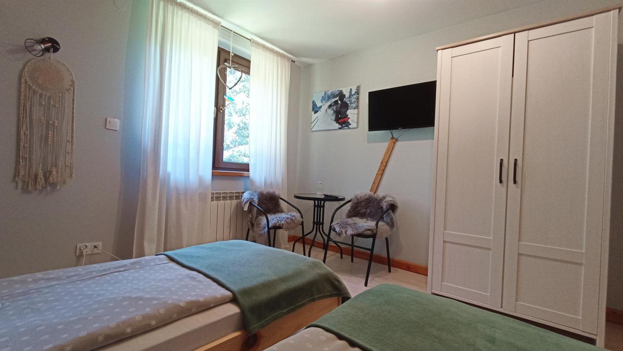 Zacisze Drwala Casa de hóspedes Lutowiska Quarto foto