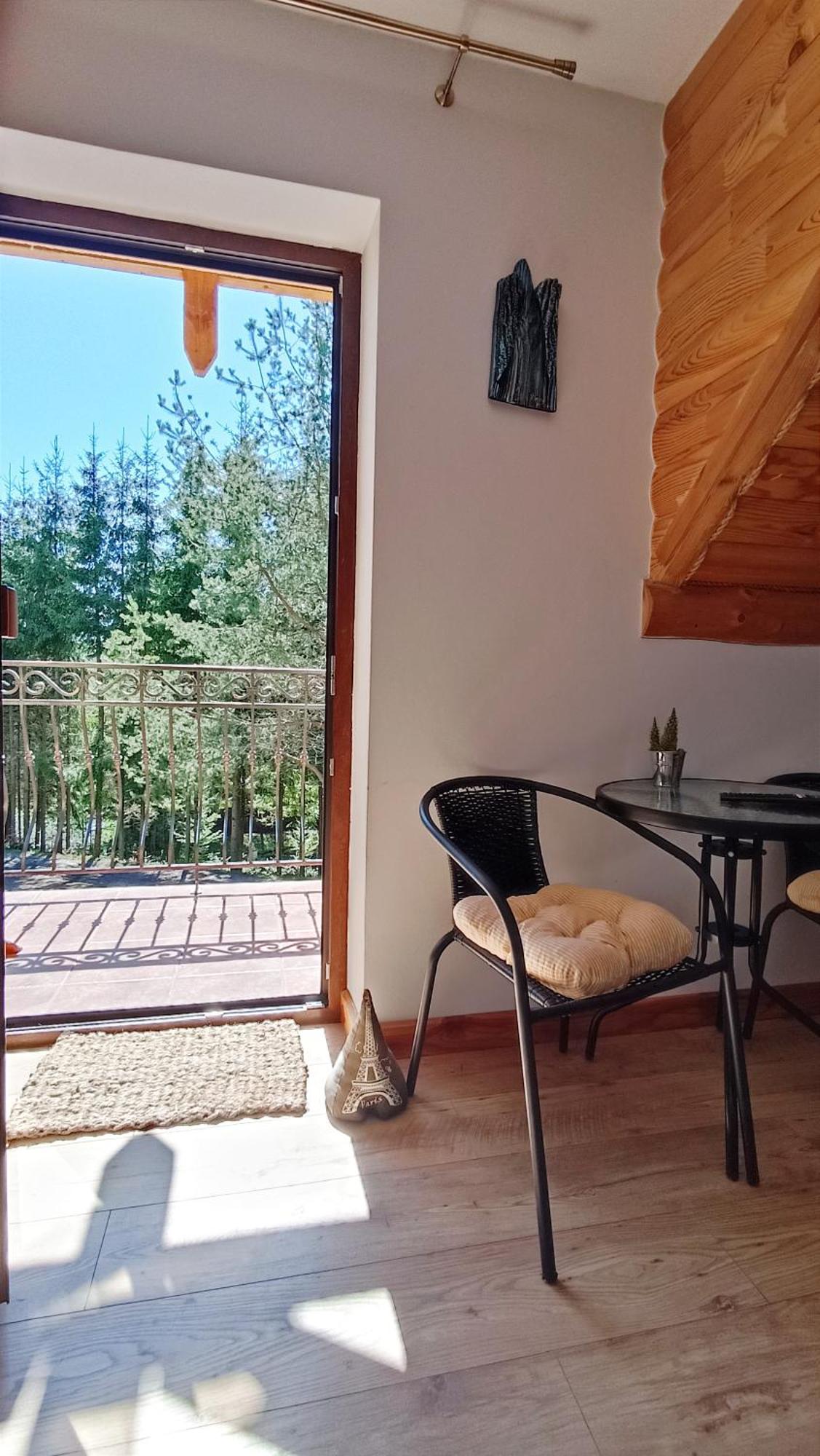 Zacisze Drwala Casa de hóspedes Lutowiska Quarto foto